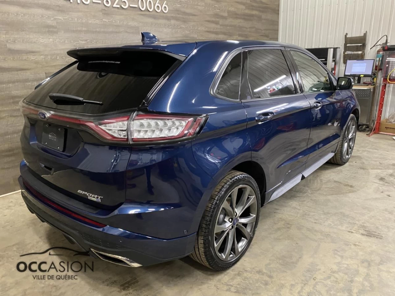 2017 Ford Edge 4dr Sport AWD Image principale