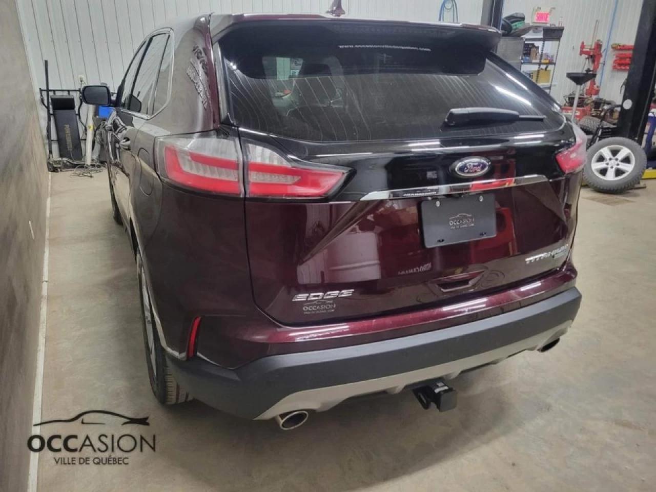 2020 Ford Edge Titanium AWD Image principale