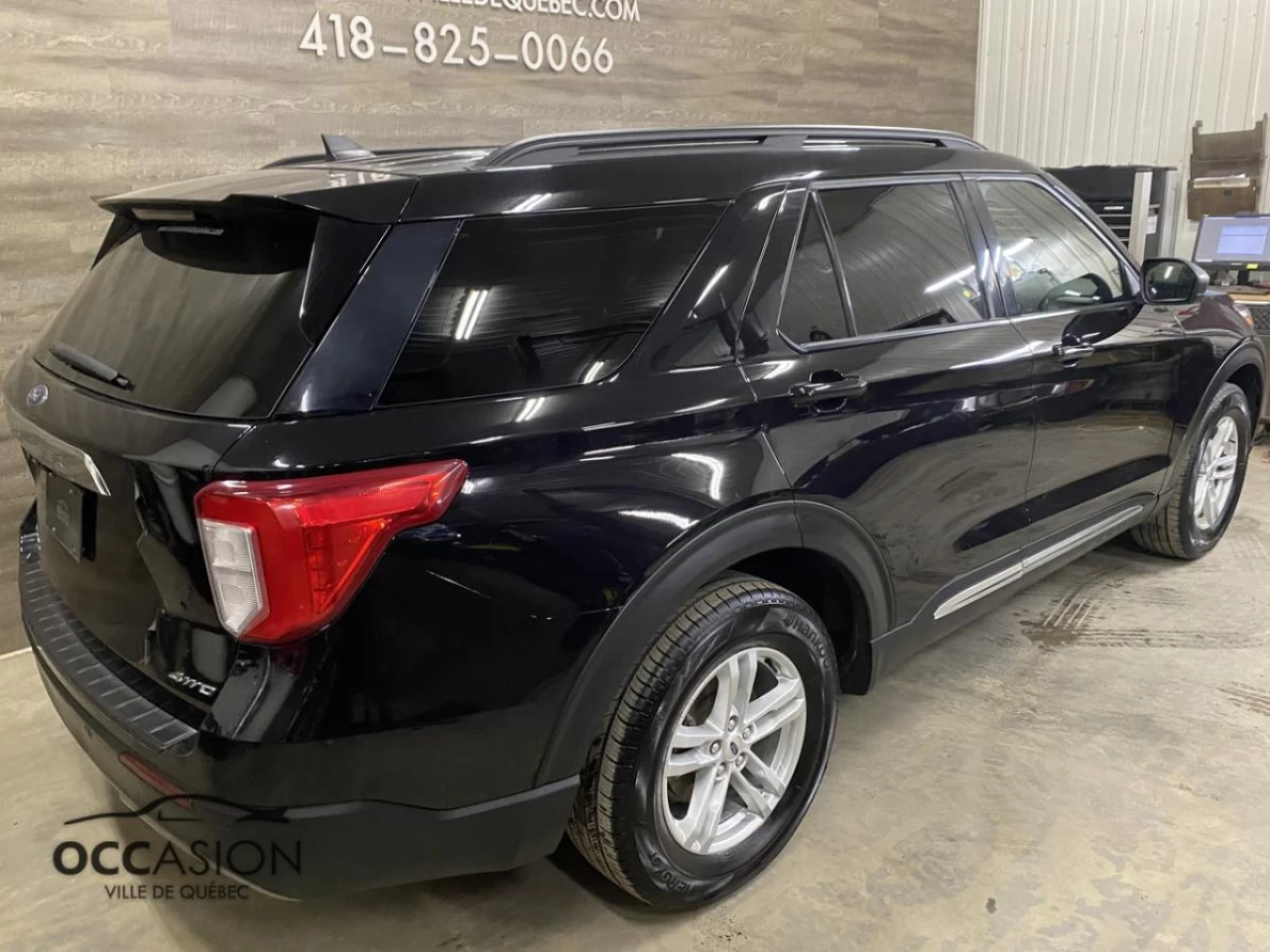 2023 Ford Explorer XLT 4WD Image principale
