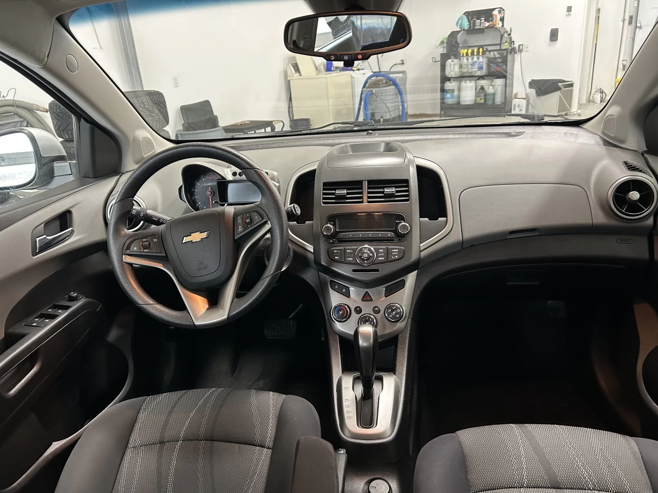 2013 Chevrolet Sonic LT Image principale