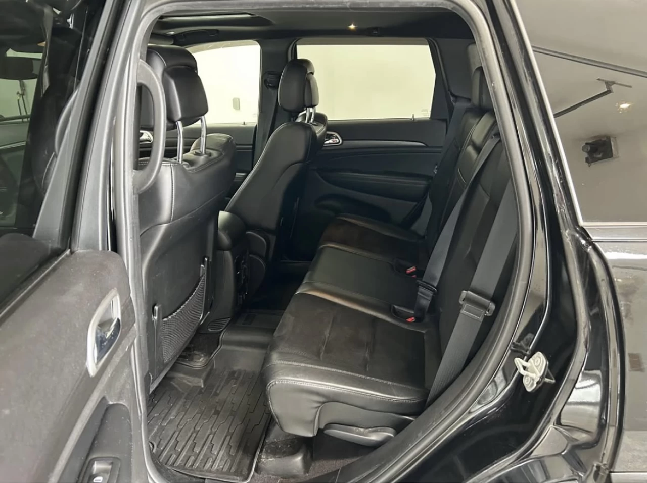 2018 Jeep Grand Cherokee Altitude IV Main Image