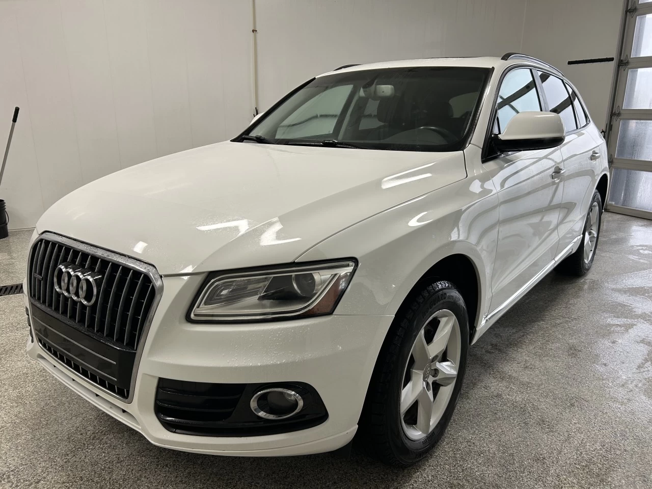 2017 Audi Q5 2.0T Komfort Image principale