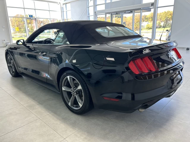 Ford Mustang V6 2015