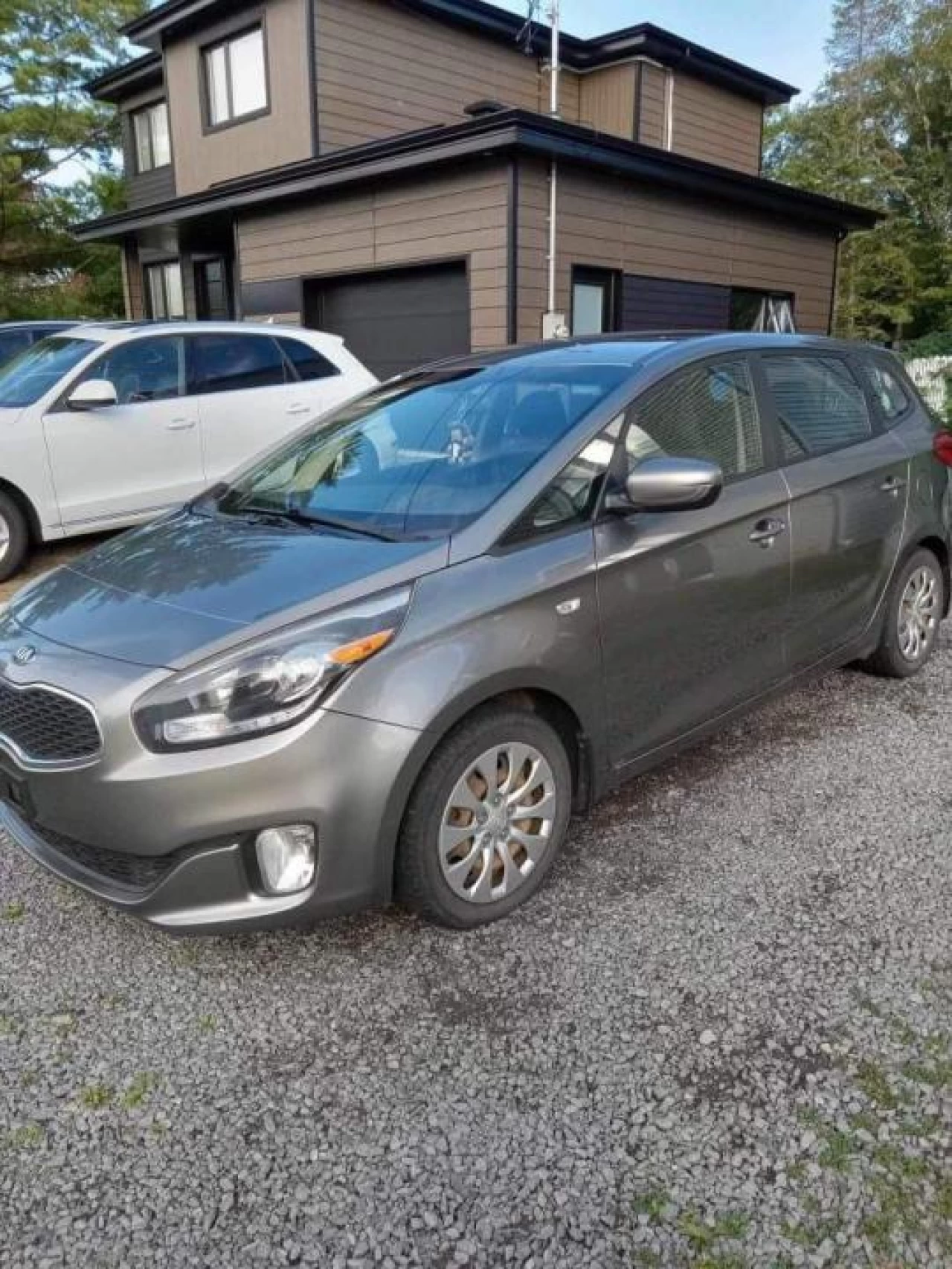 2014 Kia Rondo 4dr Wgn Man LX Image principale