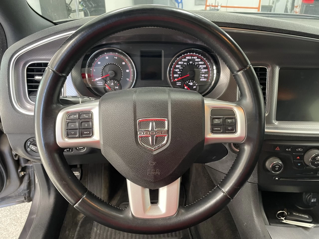 2013 Dodge Charger SXT Main Image