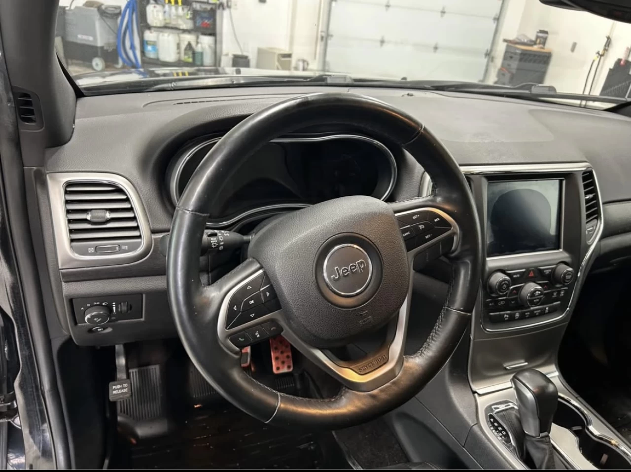 2018 Jeep Grand Cherokee Altitude IV Main Image