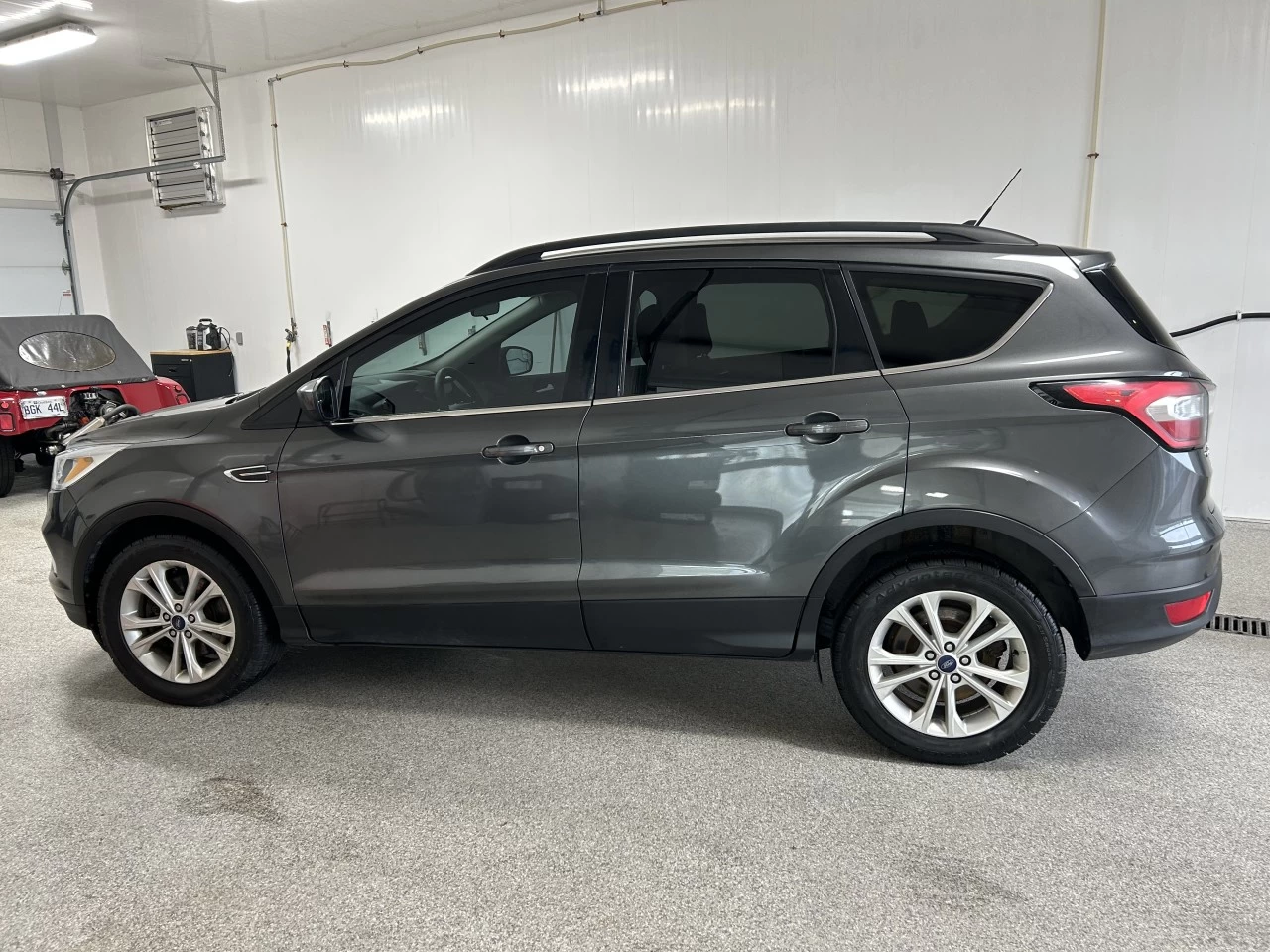 2018 Ford Escape SE Image principale