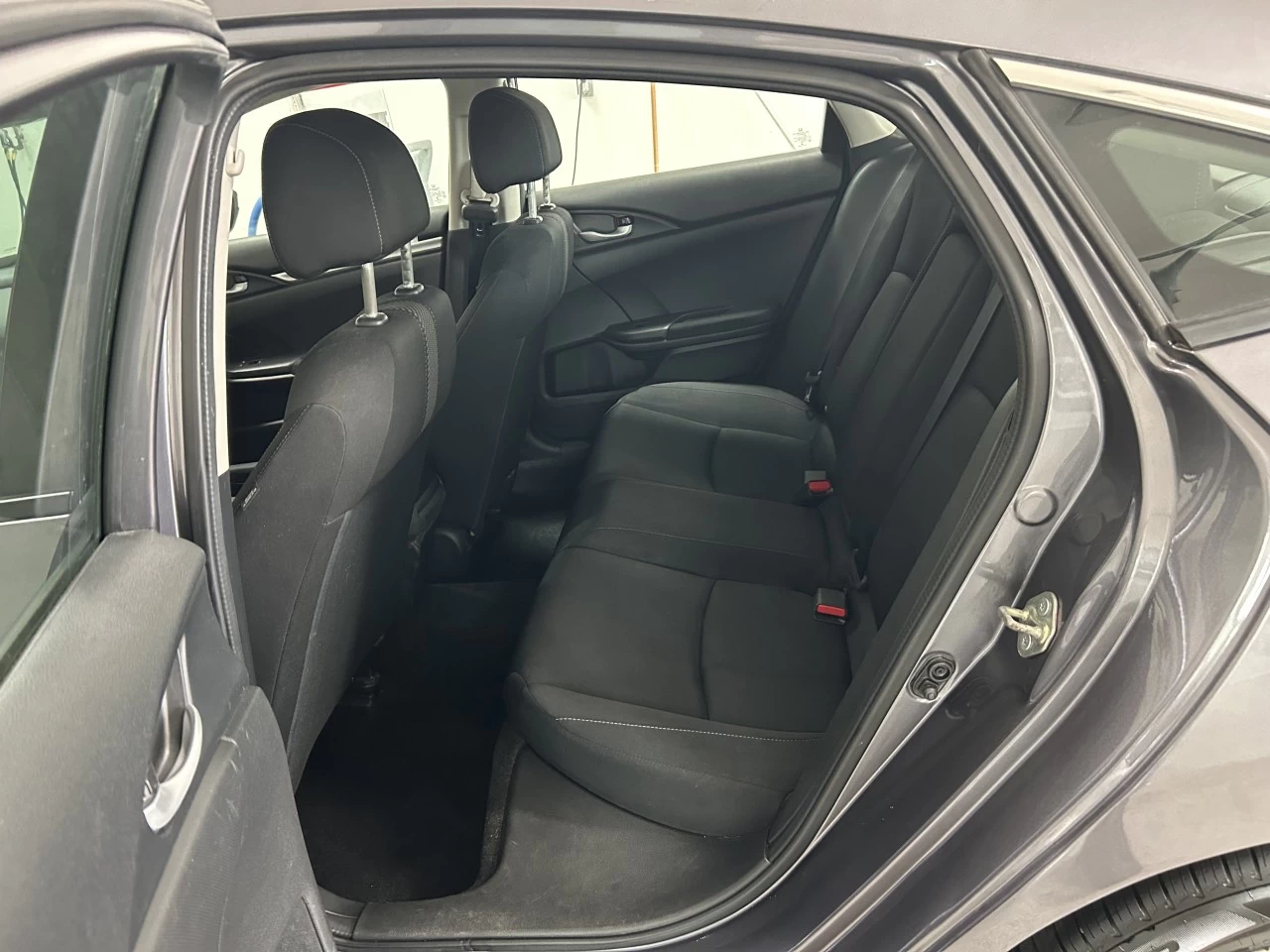 2016 Honda Civic Berline LX Image principale
