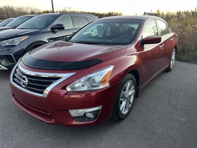 Nissan Altima - 2015
