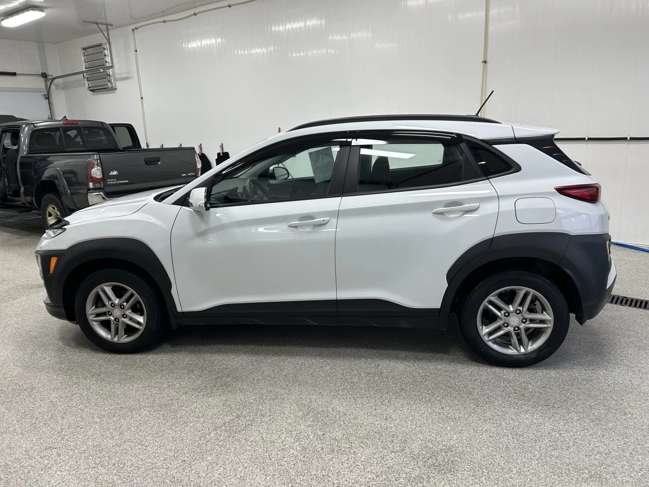 2019 Hyundai Kona Essential Main Image