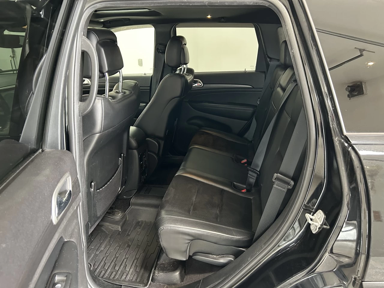 2018 Jeep Grand Cherokee Altitude IV Image principale