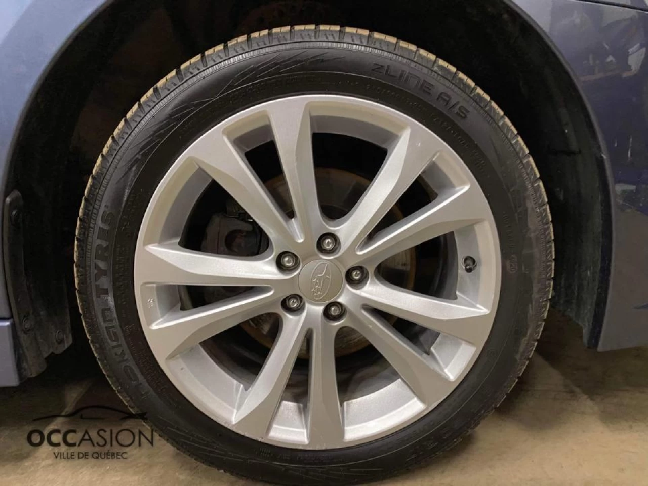 2014 Subaru Legacy 2.5i Premium Image principale