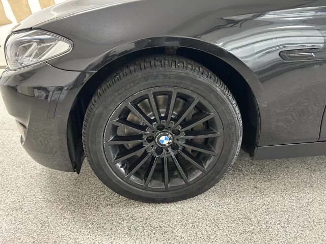 BMW Série 5 535i xDrive 2011