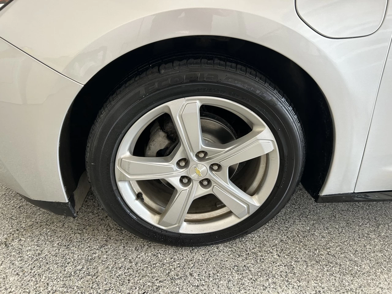 2017 Chevrolet Volt LT Main Image