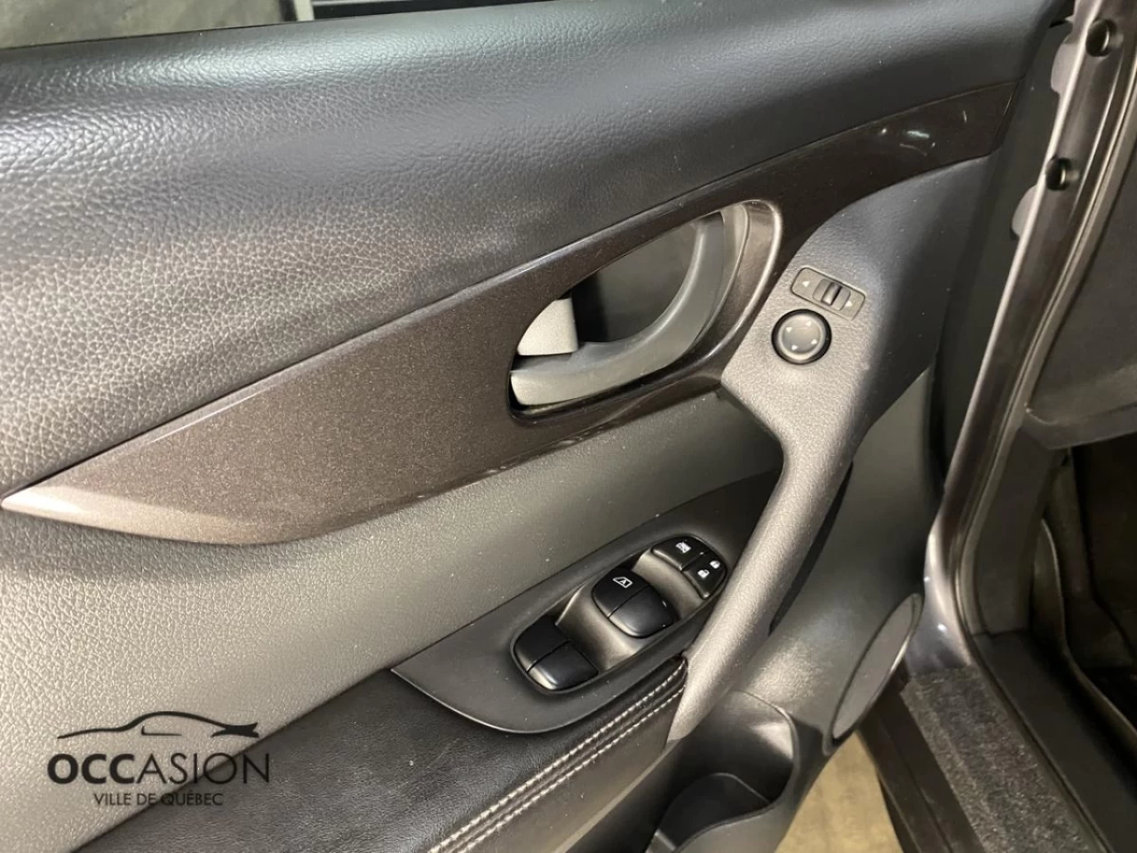 2019 Nissan Rogue AWD S Image principale