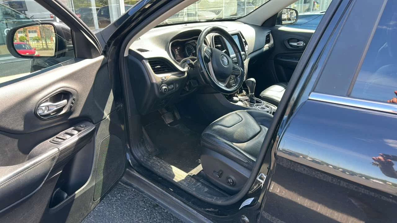 2016 Jeep Cherokee 4WD 4dr Limited Main Image
