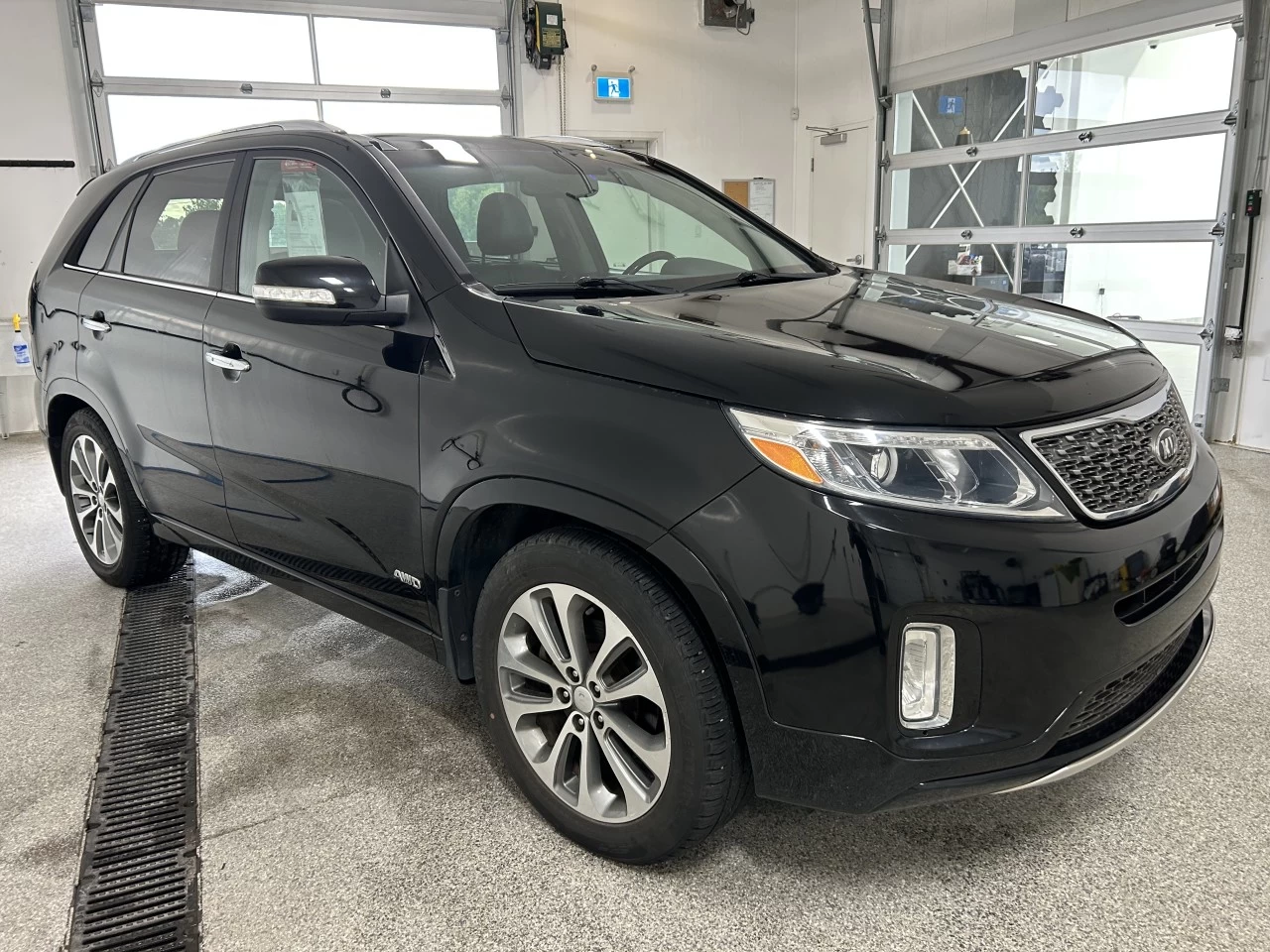 2014 Kia Sorento SX Main Image