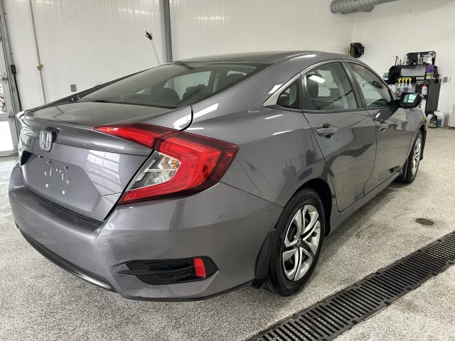 Honda Civic Berline LX 2016