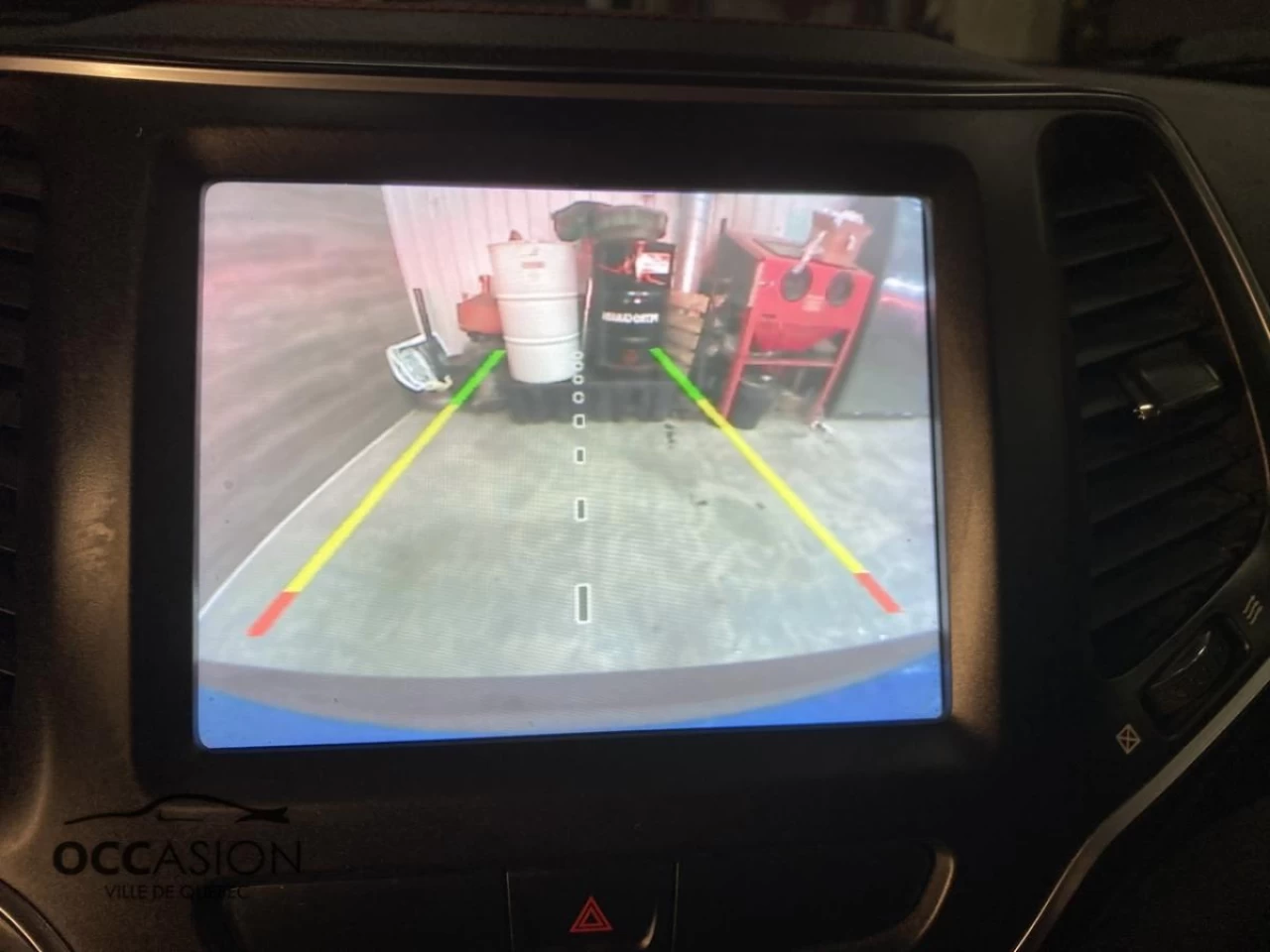 2020 Jeep Cherokee Trailhawk 4x4 Main Image