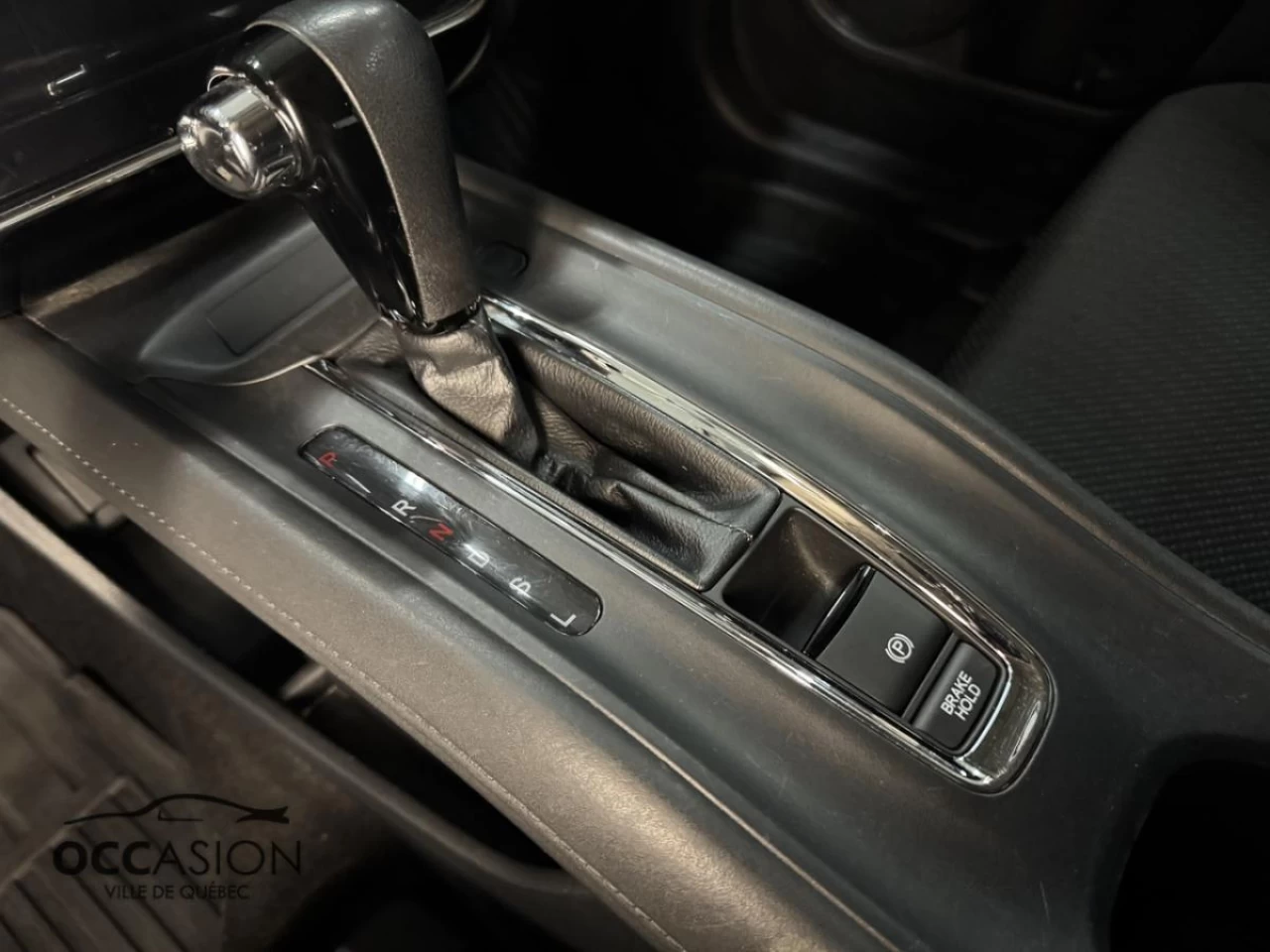 2017 Honda HR-V 4WD LX CVT Main Image