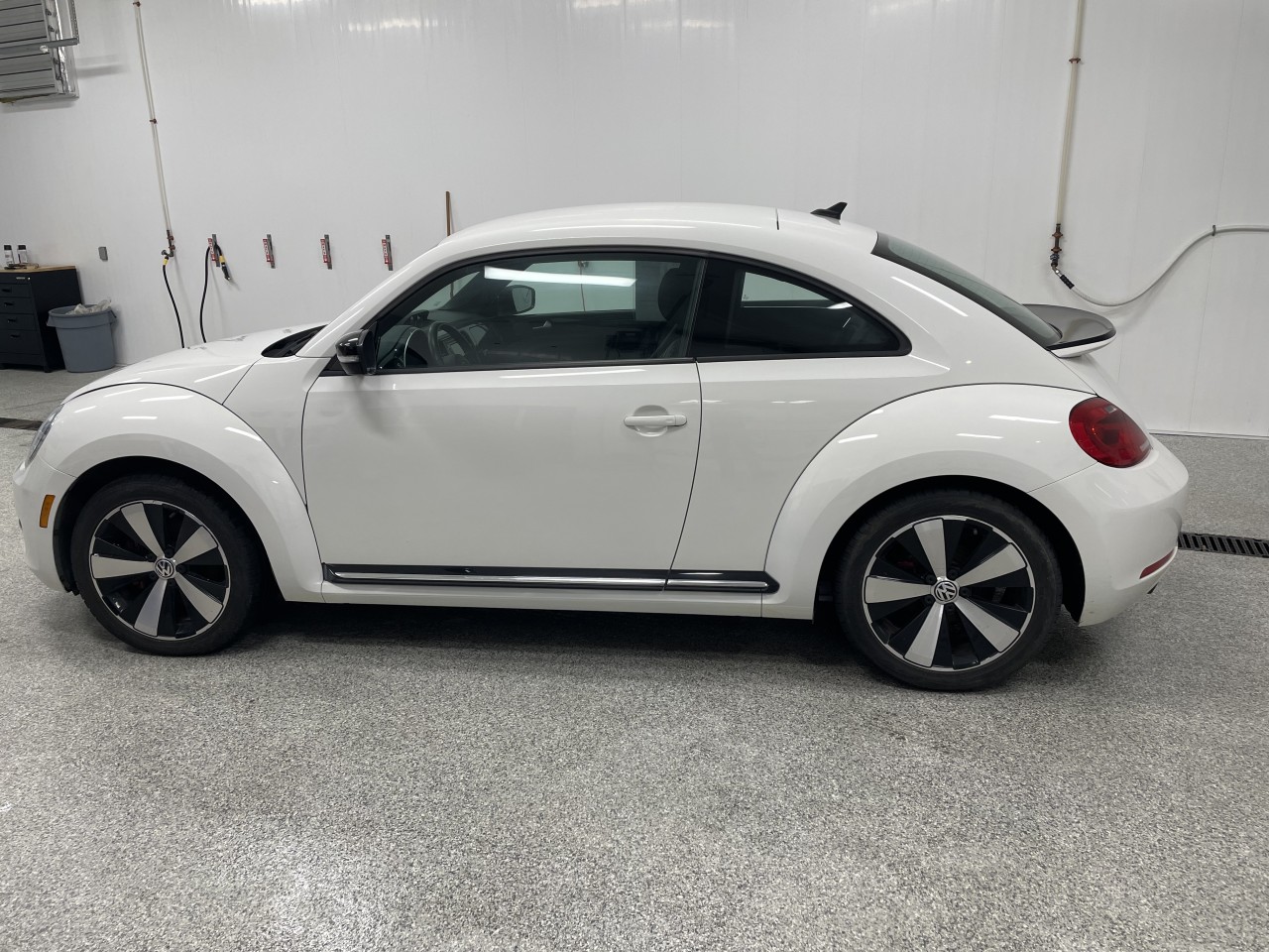 2013 Volkswagen Beetle Coupe 2.0T Turbo Image principale