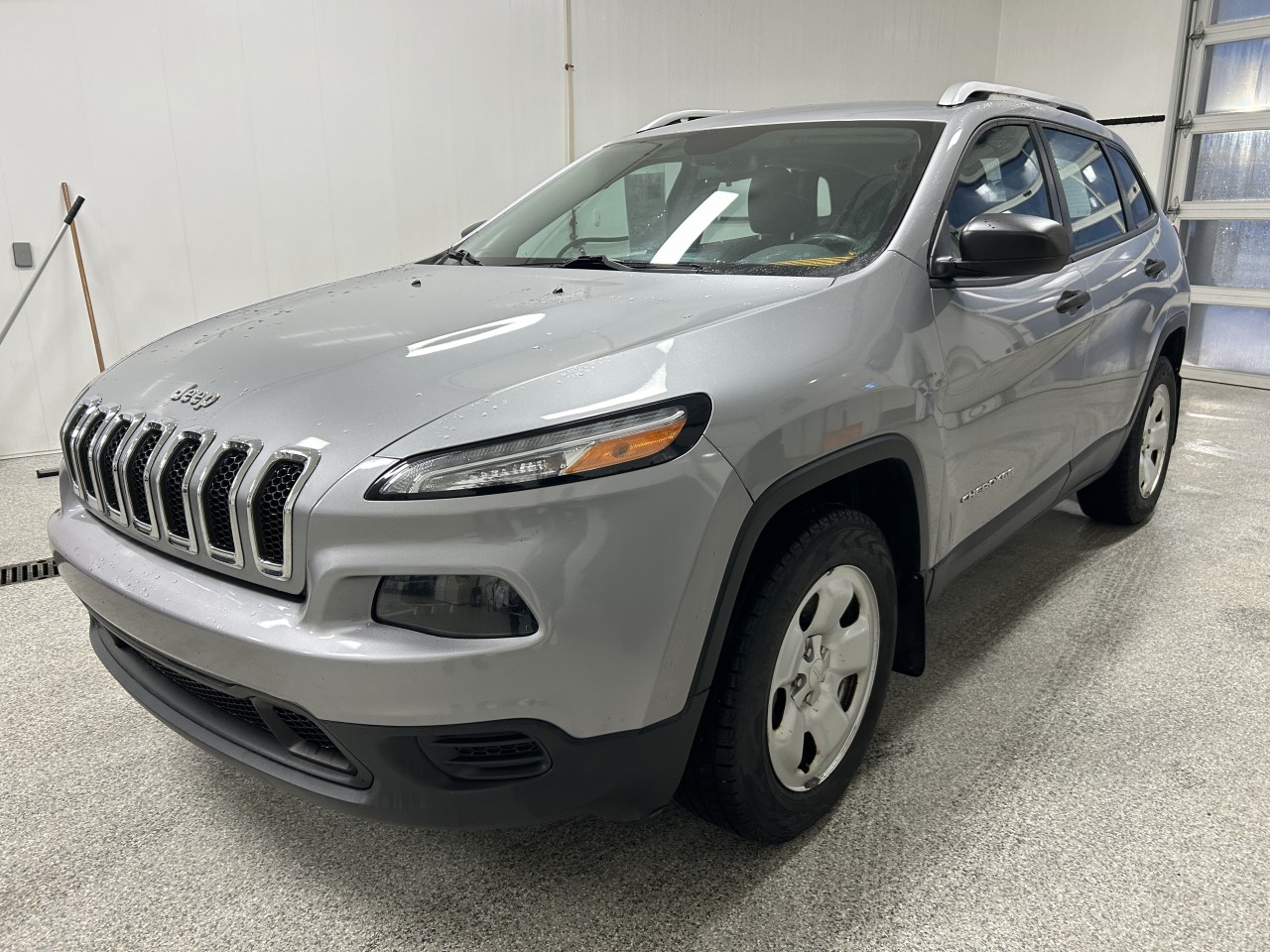 Jeep 2015 Cherokee Sport