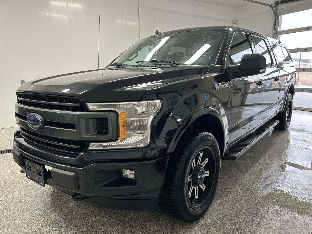 Ford 2019 F-150 XLT SPORT