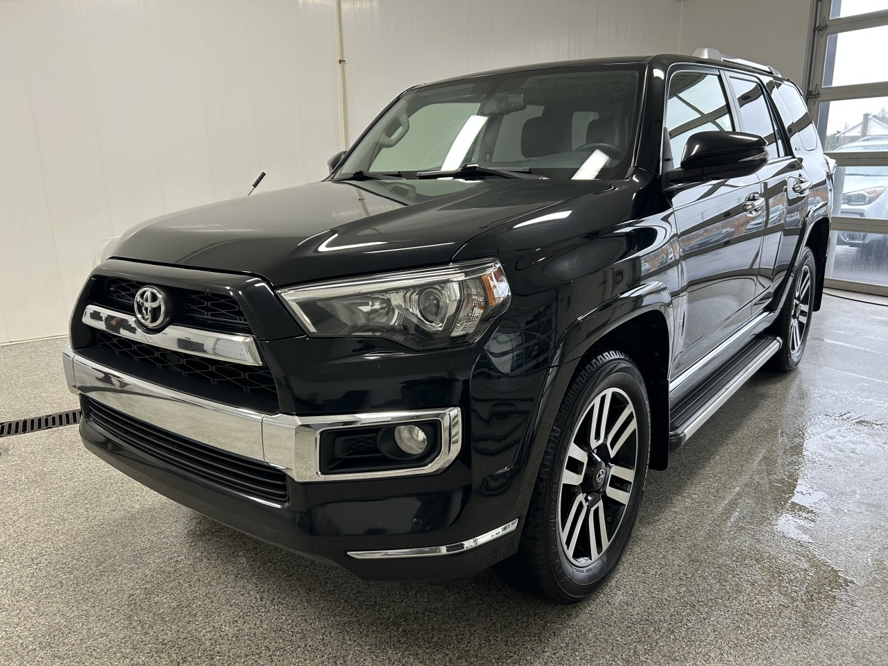 Toyota 2017 4Runner LIMITED