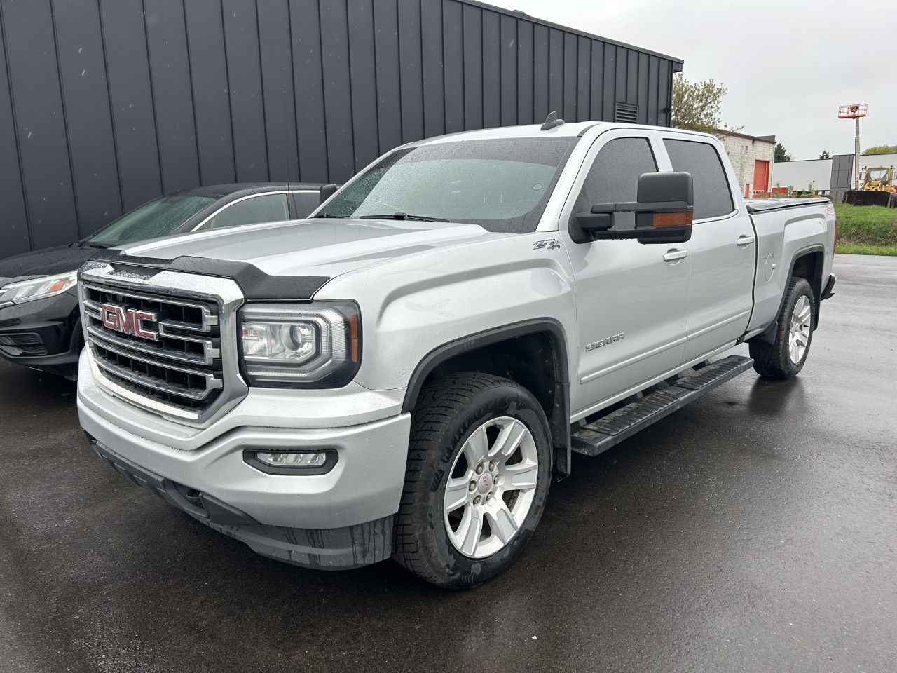GMC 2017 Sierra 1500 SLE