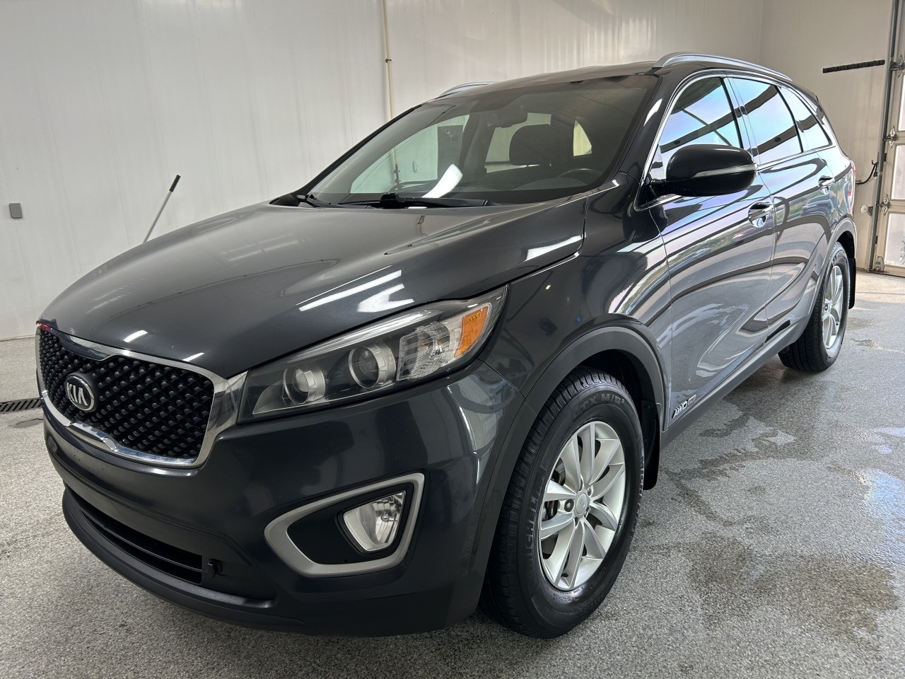 Kia 2017 Sorento LX V6