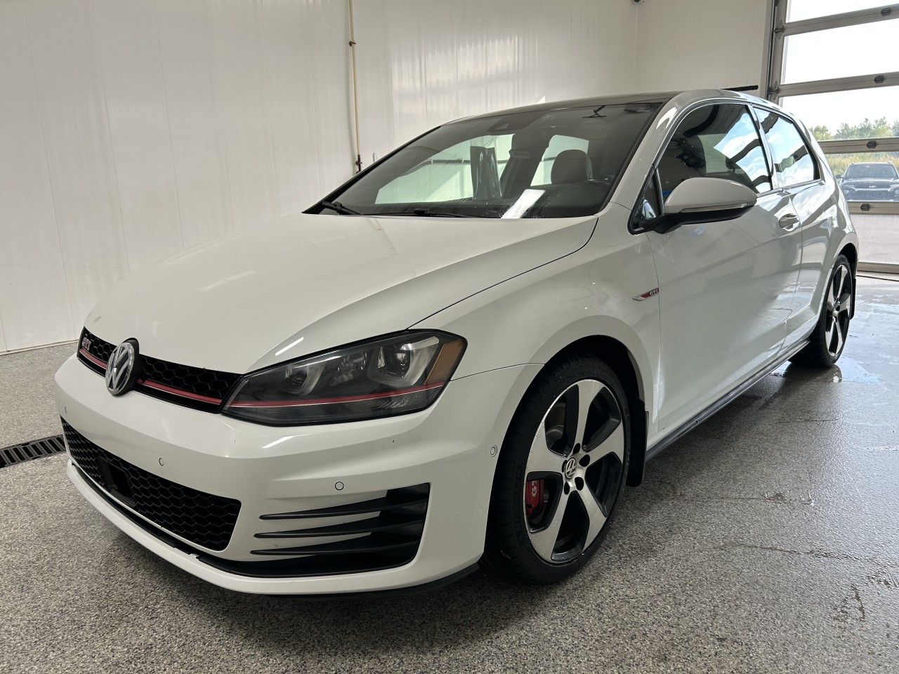 Volkswagen 2016 Golf GTI Performance