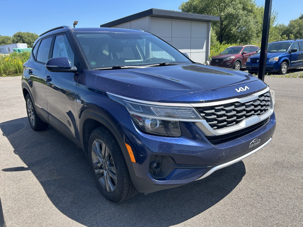 2022 Kia Seltos LX Main Image
