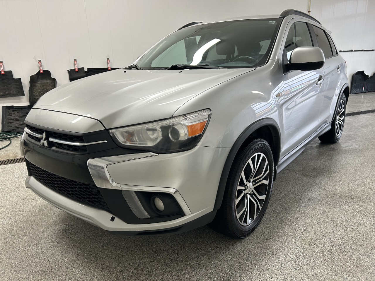 Mitsubishi 2018 RVR SE LTD